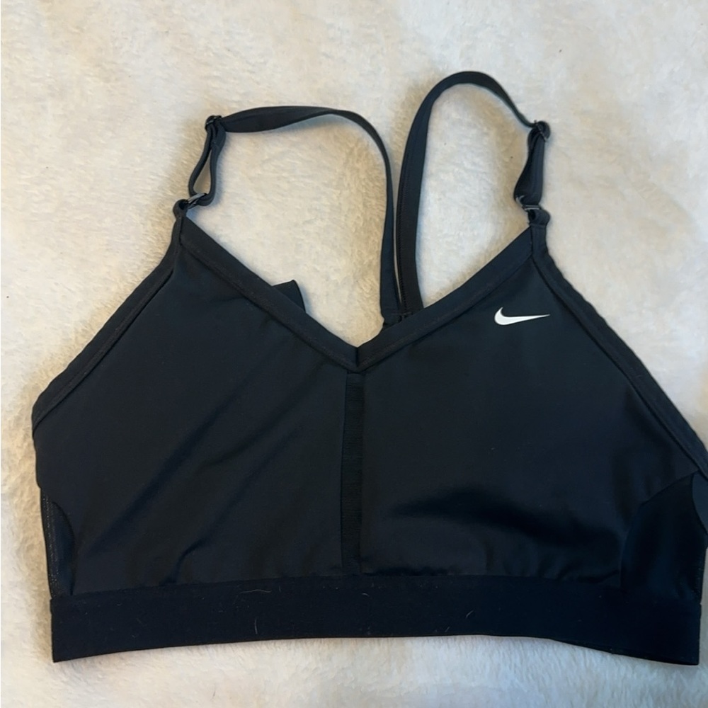 Black Nike sport bra large